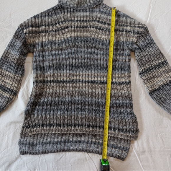 HATCH Knit Turtleneck Sweater NWOT - Picture 3 of 7